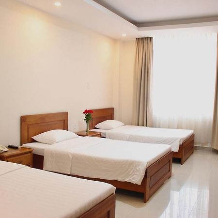 Tan Son Nhat 2 Hotel Ho Chi Minh-staden Exteriör bild