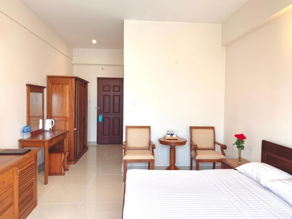 Tan Son Nhat 2 Hotel Ho Chi Minh-staden Exteriör bild