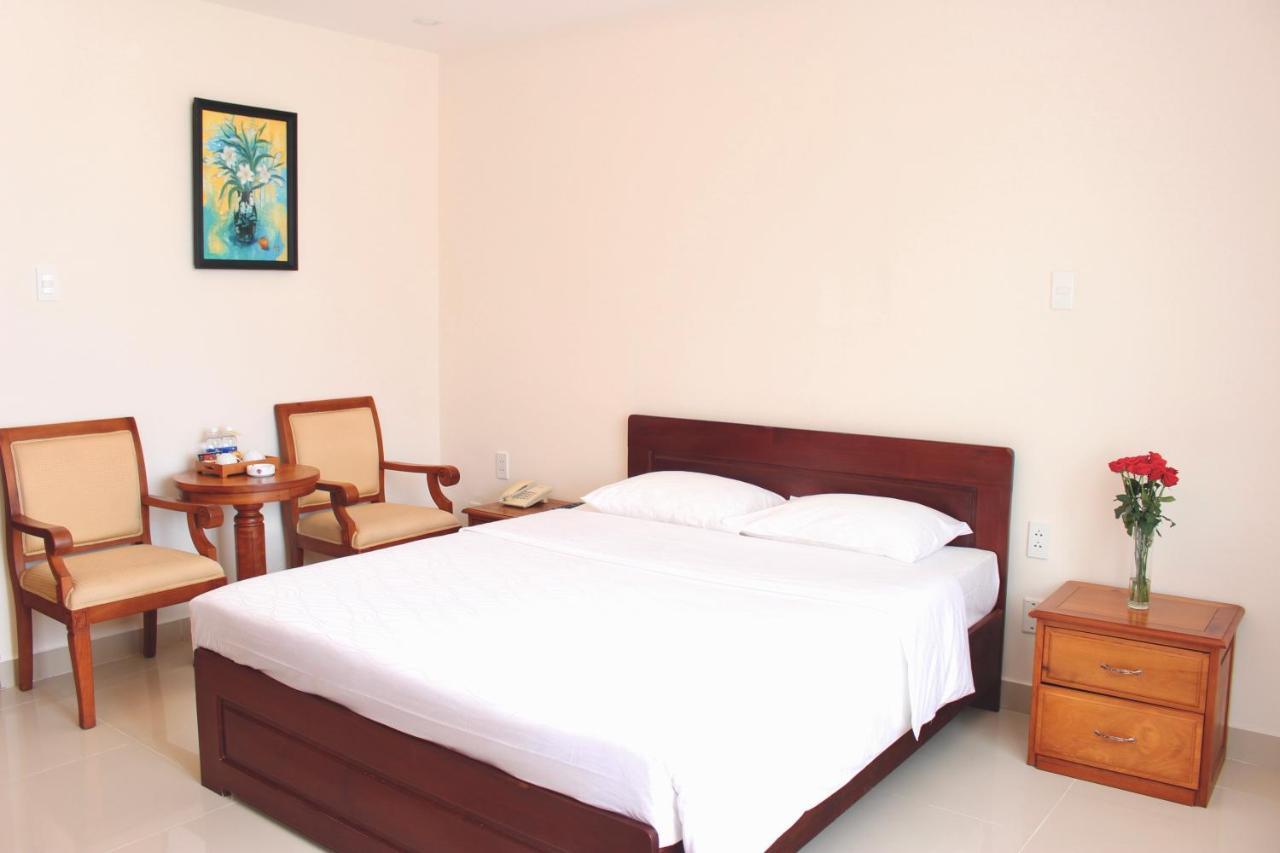 Tan Son Nhat 2 Hotel Ho Chi Minh-staden Exteriör bild