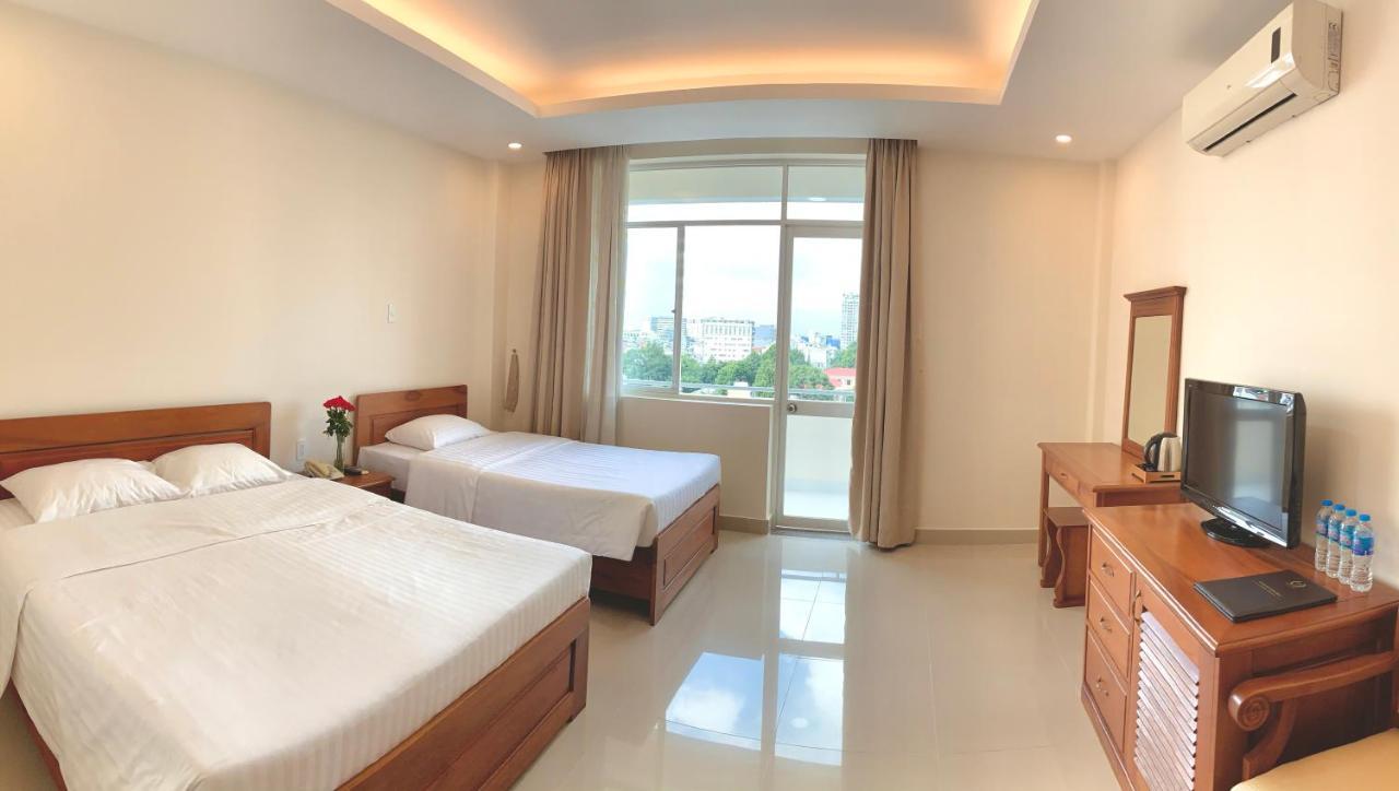 Tan Son Nhat 2 Hotel Ho Chi Minh-staden Exteriör bild