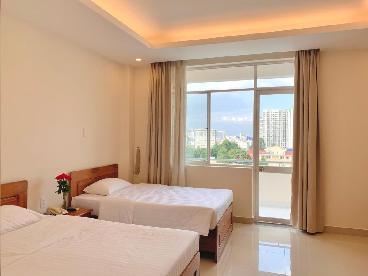 Tan Son Nhat 2 Hotel Ho Chi Minh-staden Exteriör bild
